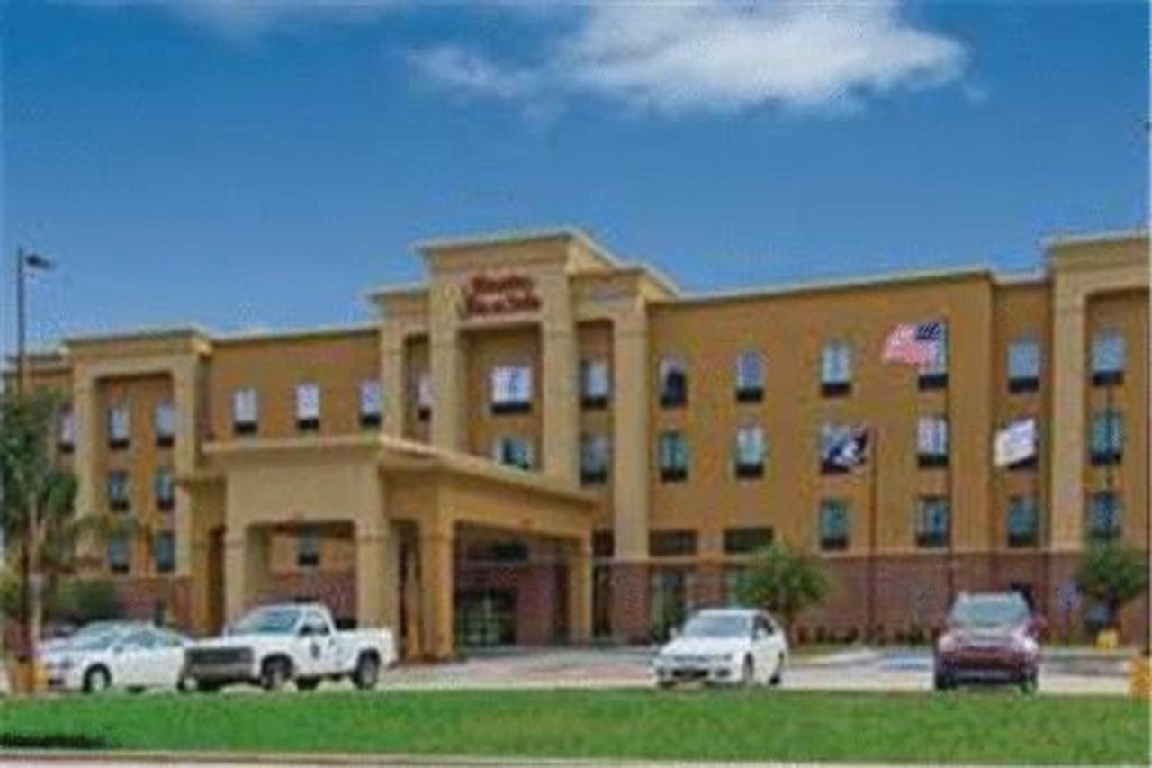 Hampton Inn & Suites Baton Rouge/Port Allen Exterior photo