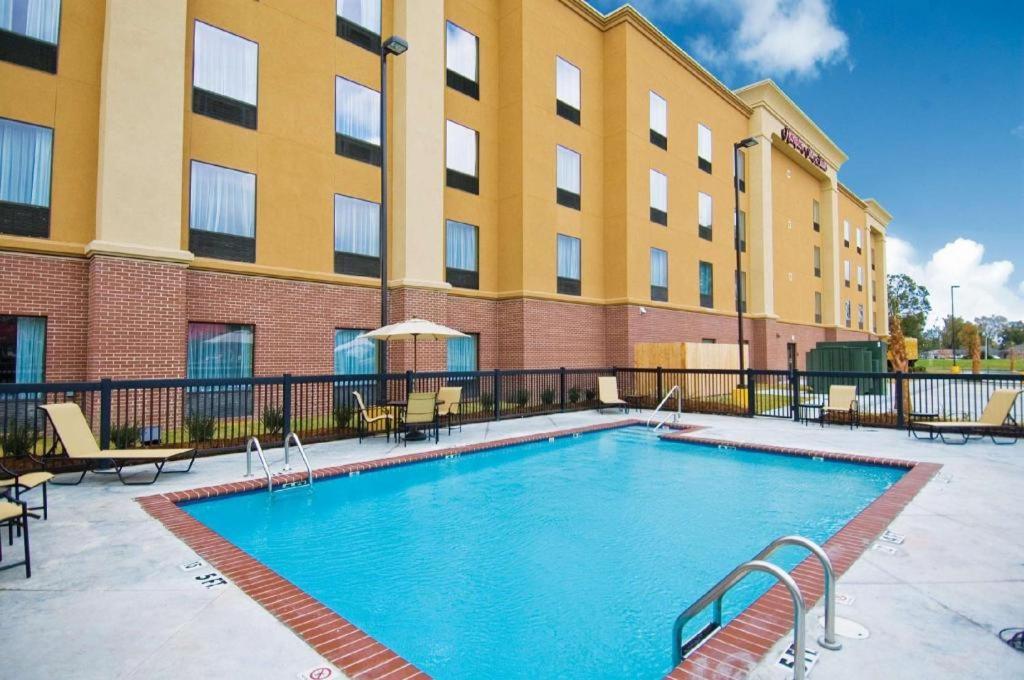 Hampton Inn & Suites Baton Rouge/Port Allen Exterior photo